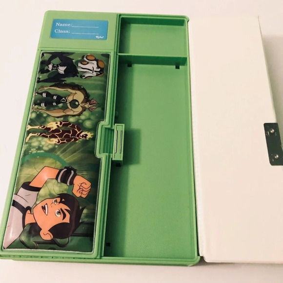 Ben 10 Pencil Case  Box Multi Functional Magnetic Closure - Picture 10 of 16